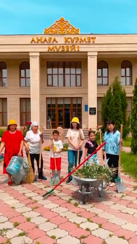“Таза Қазақстан” жалпыұлттық жобасы аясындағы экологиялық акциясына Анаға құрмет музейіде...